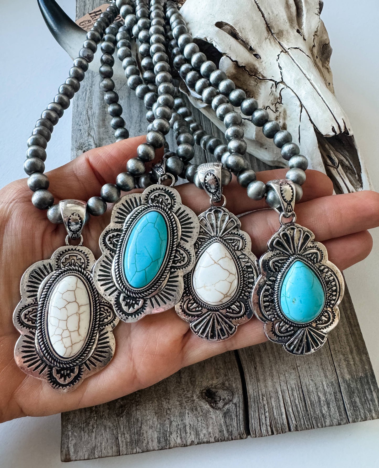 Western Pendant Navajo Style Necklace