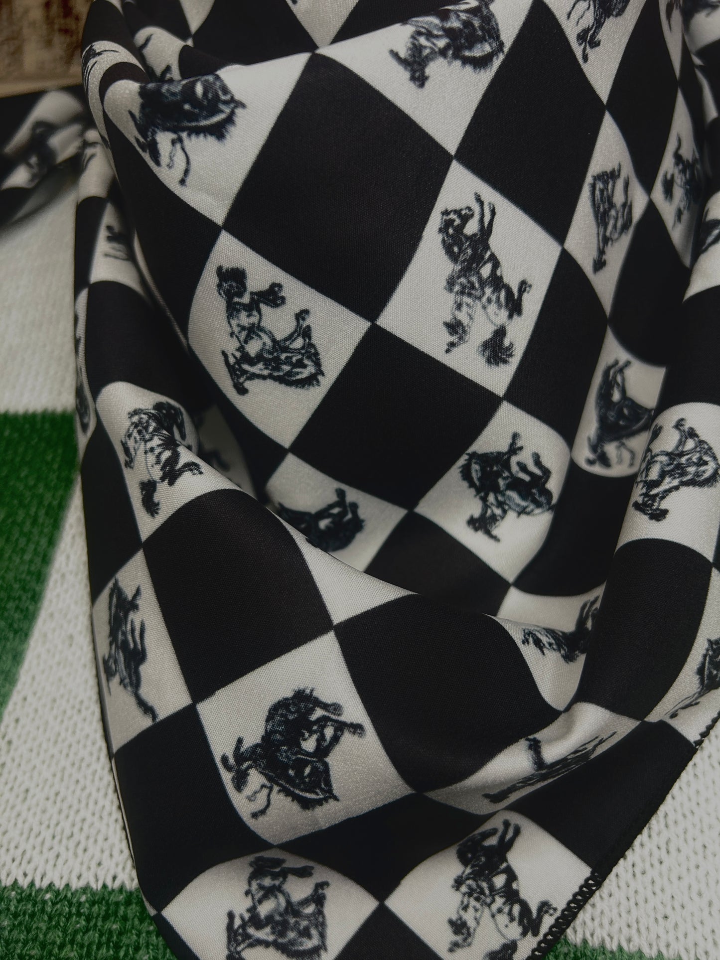 Checkered Bronc wild rag